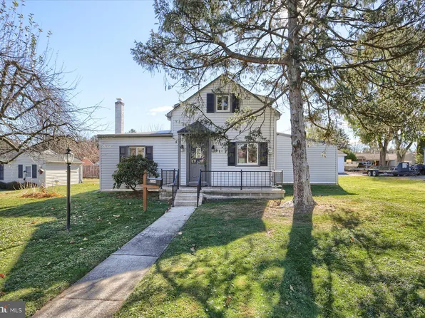 234 E Green St, Shiremanstown, PA 17011
