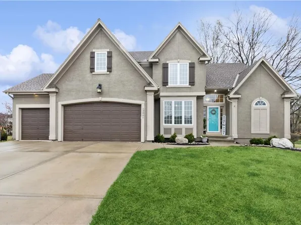 13801 Noland St, Overland Park, KS 66221
