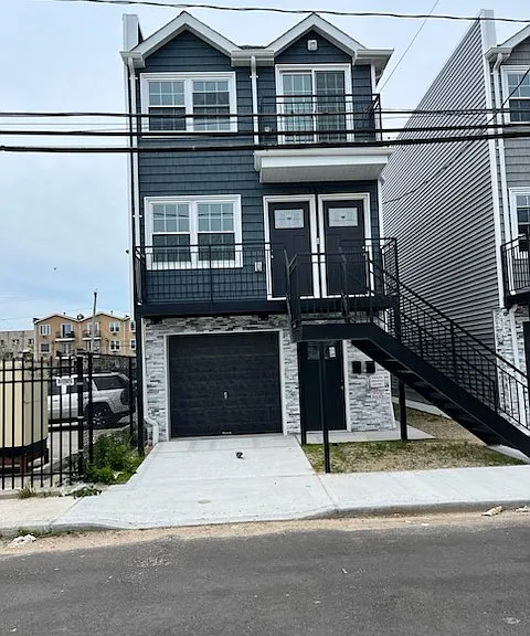 159 Beach 25th St #3 — Photo 2