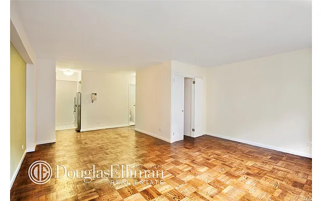 Rented by Douglas Elliman | media 16
