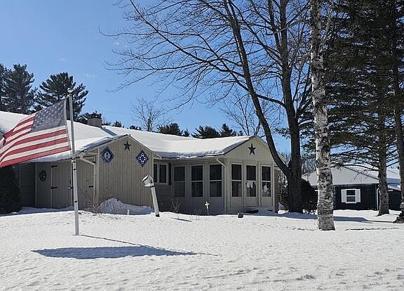 3rd image of 17 Oak Street