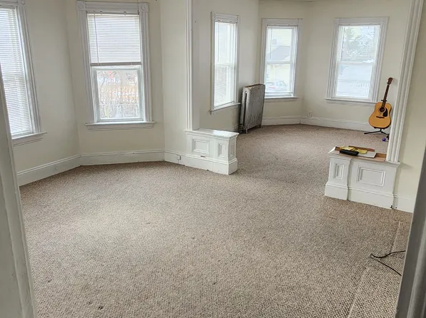 56-58 Jefferson St, Attleboro, MA 02703