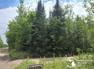 17991 Hebron Mail Rd, Cheboygan, MI 49721