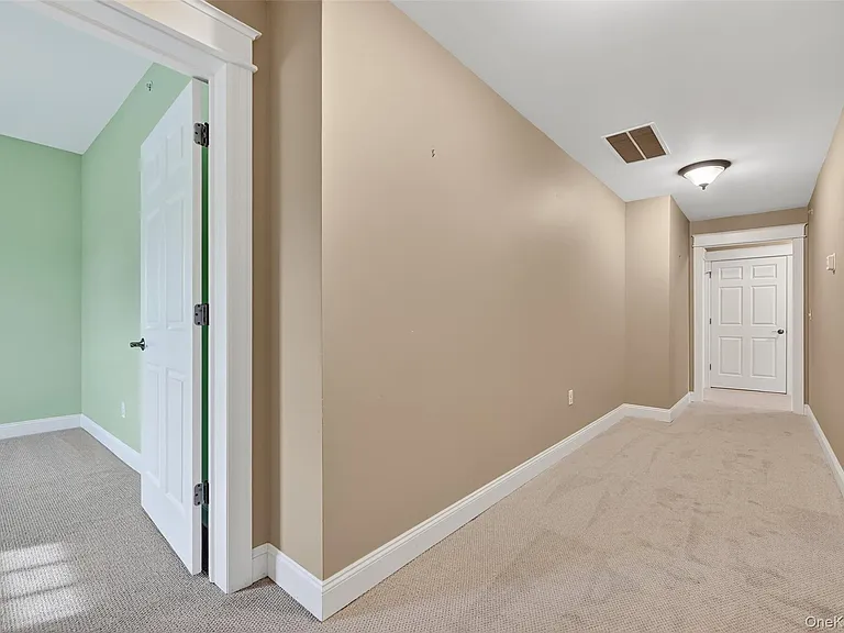 15 Cropsey St #15-3A — Photo 21