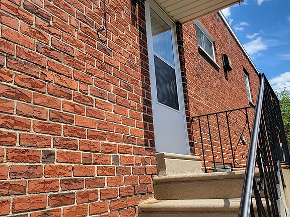 2nd image of 2671 Tremont St Floor 2