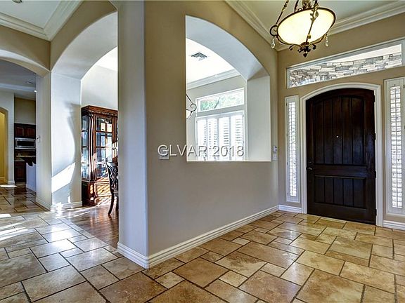 4th image of 3767 Caesars Cir
