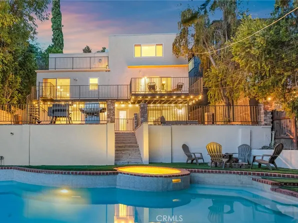 5215 Baza Ave, Woodland Hills, CA 91364