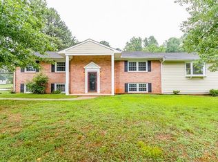 4501 Melody Rd, North Chesterfield, VA 23234