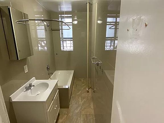 3rd image of 2177 E 21st St #3