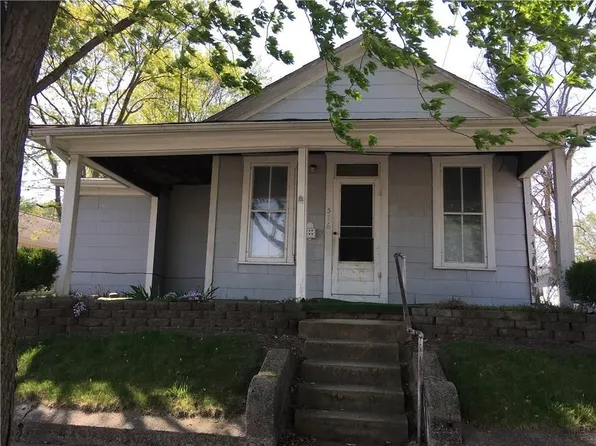 516 N Center St, Versailles, OH 45380