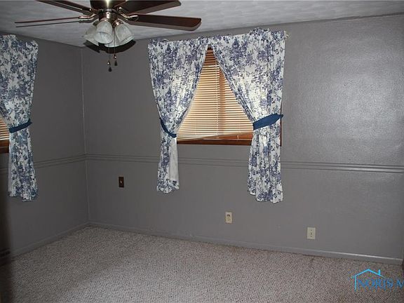 3rd image of 1010 Northlane St