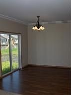 5th image of 638 17th Ave E