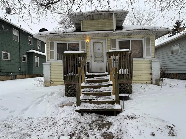 2805 Reynolds St, Flint, MI 48503