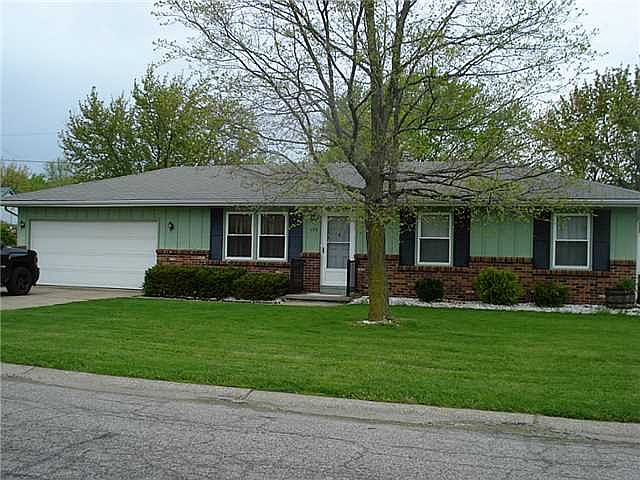 1st image of 170 Derome Dr