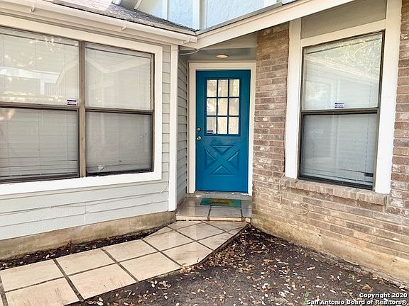 4th image of 631 Cypressgreen Dr
