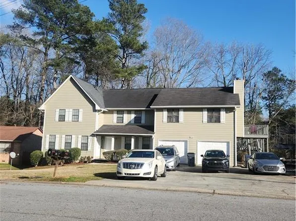 5936 N Castlegate Dr, College Park, GA 30349