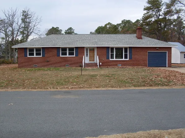 128 Dealba Ln, Seaford, VA 23696