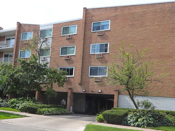 2nd image of 203 N Kenilworth Ave APT 4J