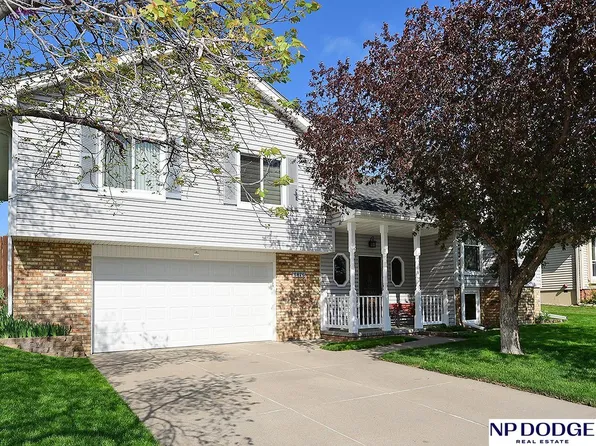 6426 S 92nd St, Omaha, NE 68127