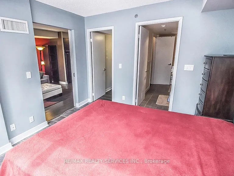21 Nelson St #226 — Photo 19