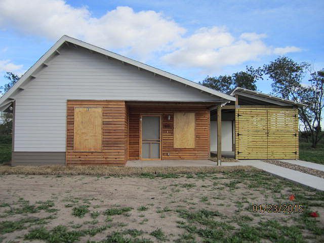 1st image of 419 Medford Ave