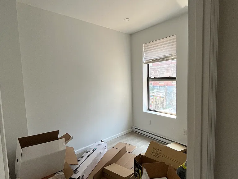 255 Broome St #1 — Photo 4