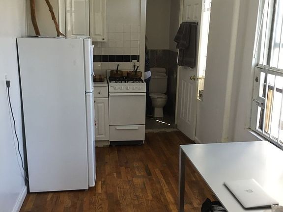 4th image of 58 E 1st St APT 7F
