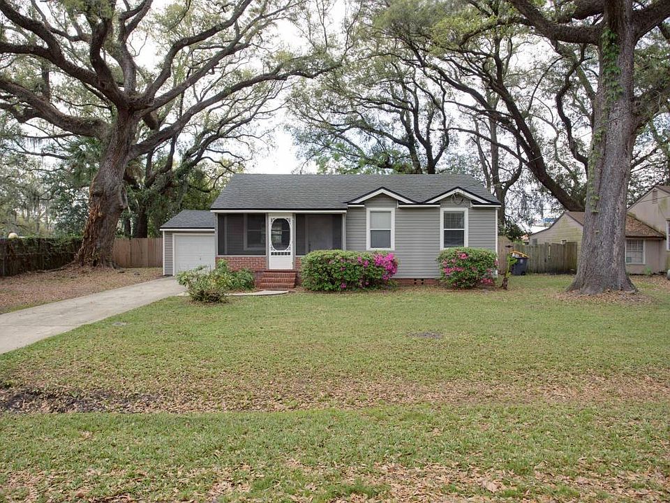 1st image of 5525 Bishop Ln