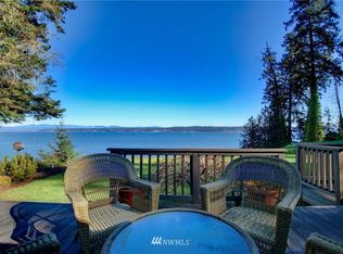 2631 S East Camano Dr, Camano Island, WA 98282
