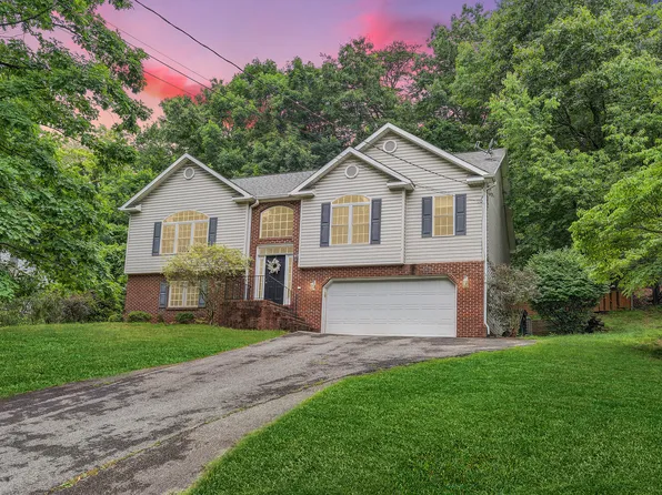 3405 Kenwick Trl, Roanoke, VA 24018