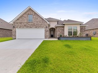 410 Aubergine Ln, Lafayette, LA 70506