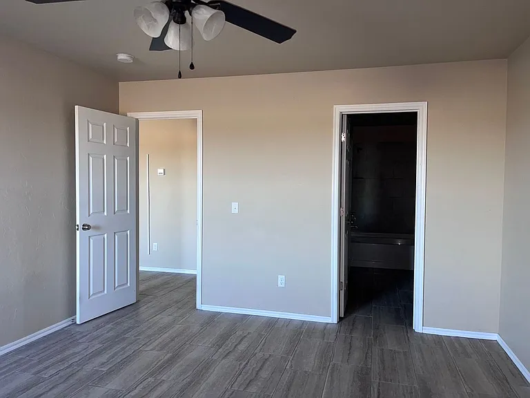 913 N Donald Way — Photo 17