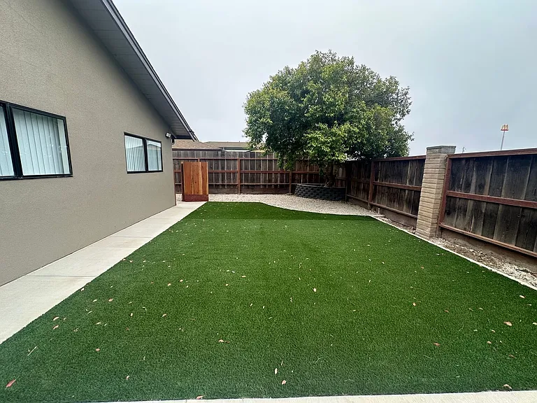 547 De Leon Dr — Photo 38