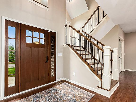 3rd image of 5167 Ainsley Dr