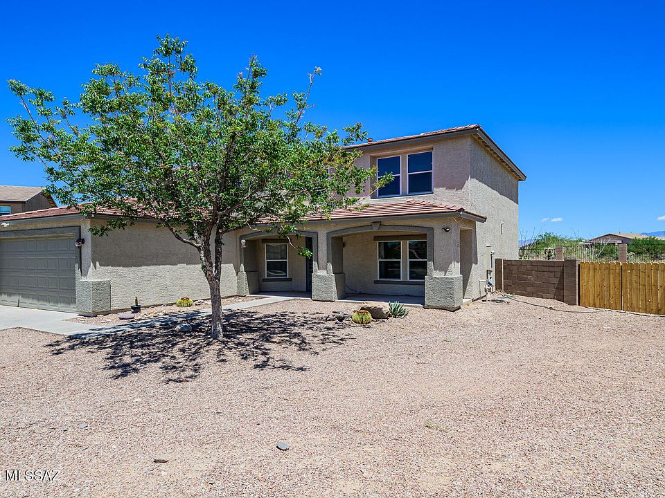 1st image of 671 E Sterling Canyon Dr