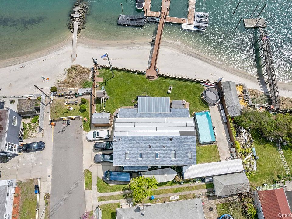 1st image of 125 Beach 3rd Street