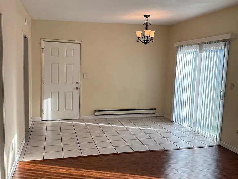 1448 Hornblend St #B — Photo 3