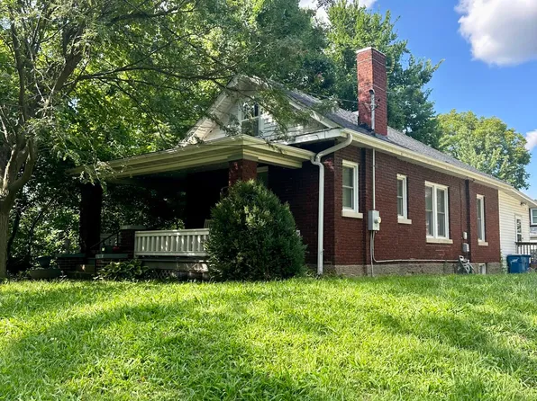 318 W Elm St, Jefferson City, MO 65101