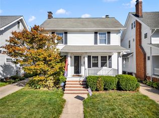 1081 Lakeland Ave, Lakewood, OH 44107