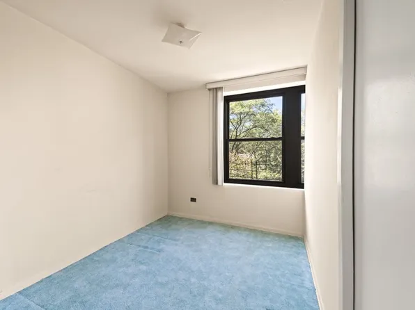 18-75 Corporal Kennedy Street image 13 of 27