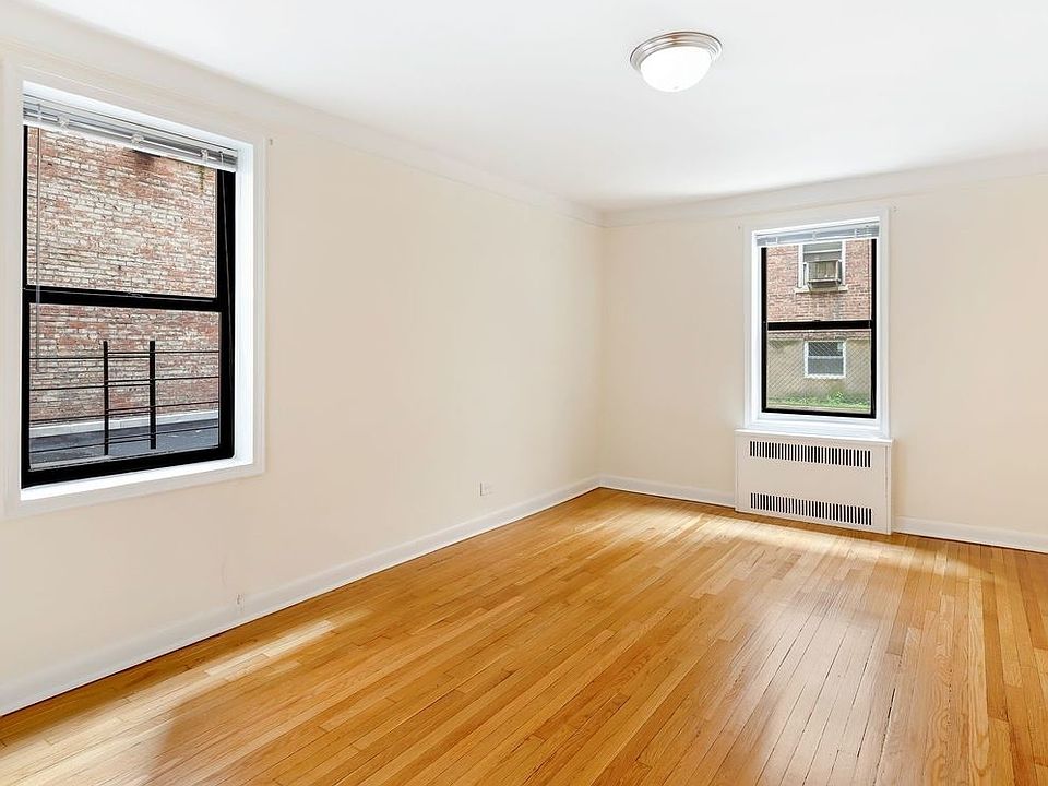 1st image of 65-44 Saunders St #210