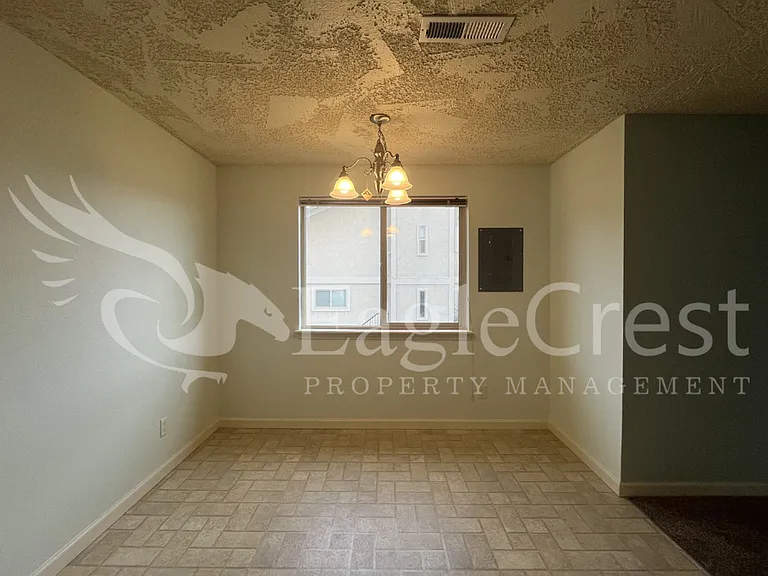 608 N Roosevelt St #608nroo-apt 205 — Photo 11