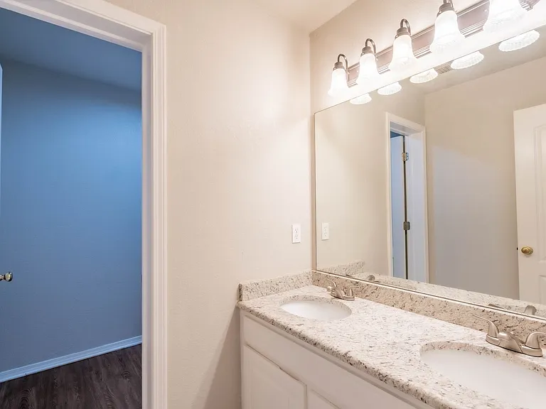 8514 S 112th East Ave — Photo 16