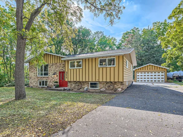 311 7th St S, Hudson, WI 54016