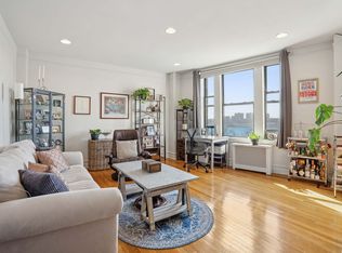 725 Riverside Dr APT 8D, New York, NY 10031