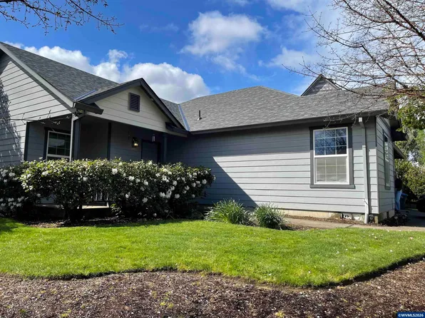 100 Tribbett Ct, Dayton, OR 97114