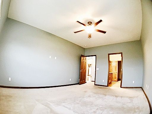 5th image of 1376 Waters Edge Dr