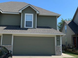 3632 SW Chelsea Dr, Topeka, KS 66614