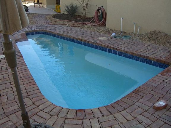 2000 Gal pool/spa