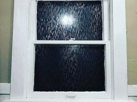 4th image of 704 N Xanthus Ave